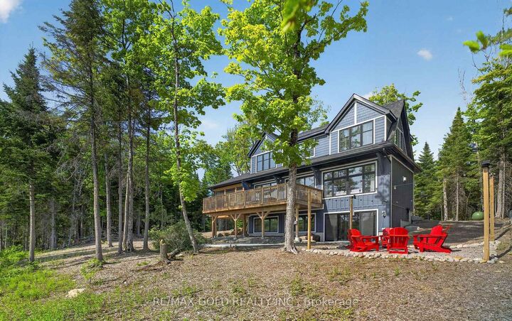 Property Photo:  1011 Ridgeline Drive 3  ON P1H 2J6 