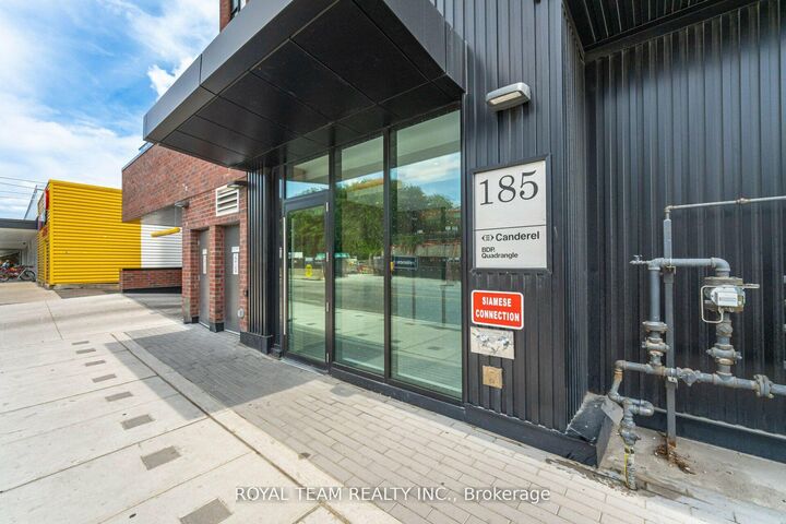 Property Photo:  185 Alberta Avenue 1107  ON M6C 0A5 
