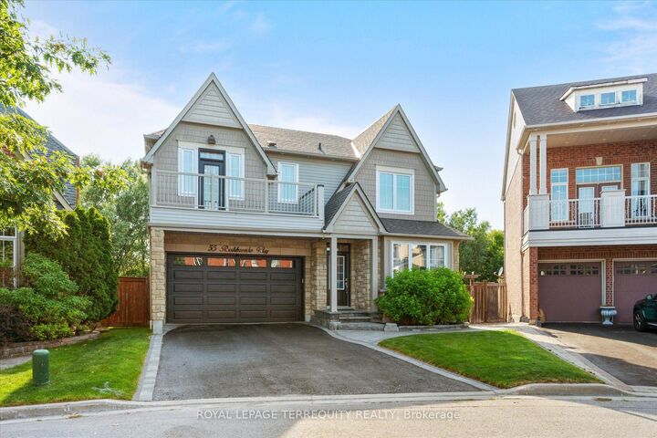 Property Photo:  