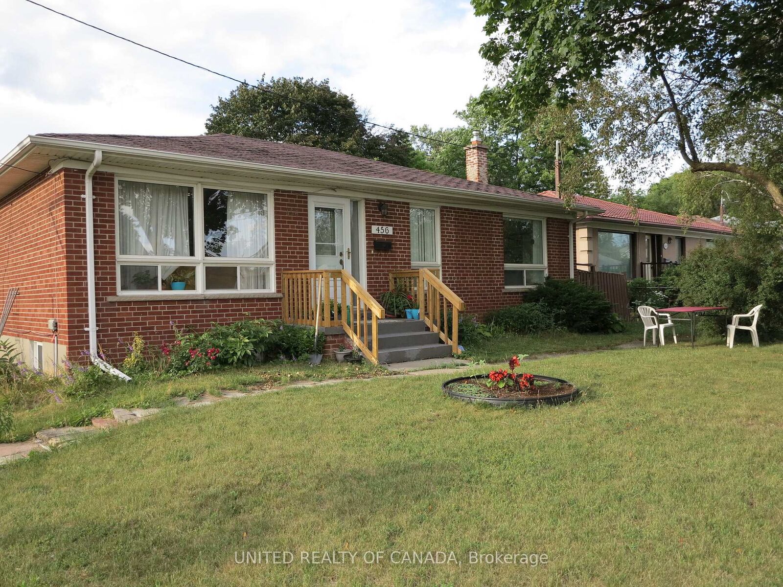 Property Photo:  456 Drewry Avenue  ON M2R 2K7 