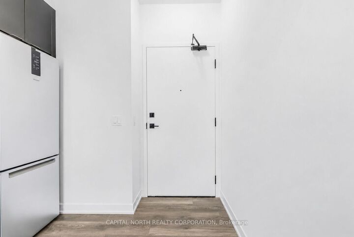 Property Photo:  10 Abeja Street 1619  ON L4K 0R4 