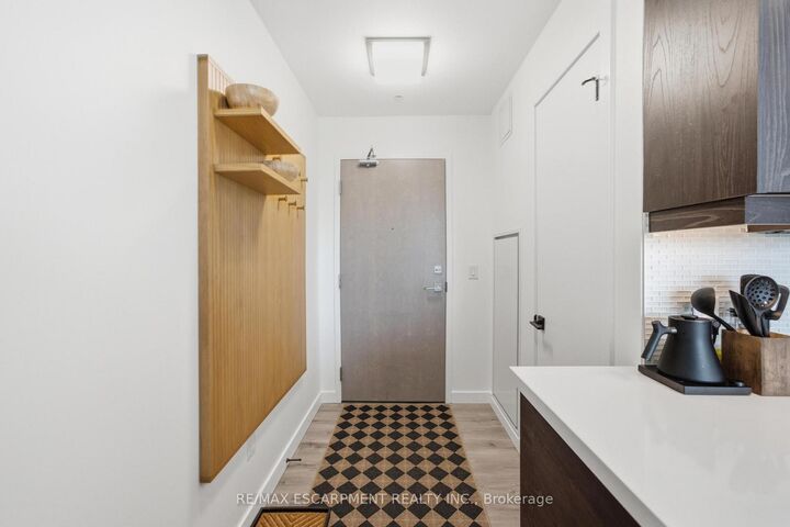 Property Photo: 455 Charlton Avenue E 403 ON L8N 0B2