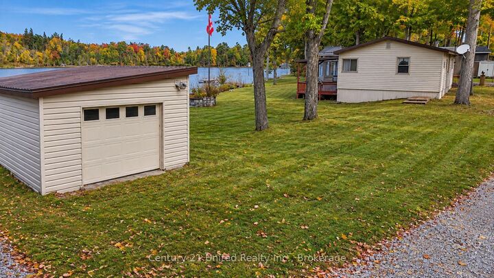 Property Photo:  207 Rollies Point Road  ON K0L 2H0 