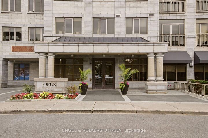 Photo de la propriété: 320 McLeod Street 312 ON K2P 1A3