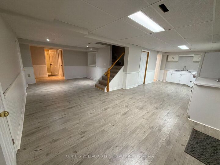 Property Photo: 1237 Fieldstone Circle Lower ON L1X 1B9