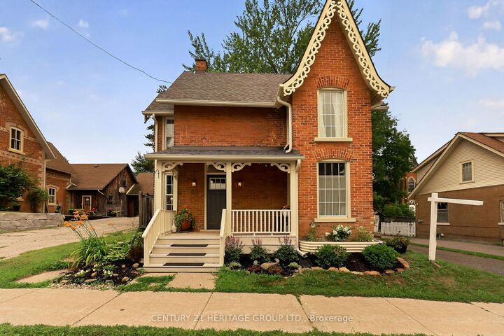 Property Photo:  62 Queen Street N  ON L0G 1W0 