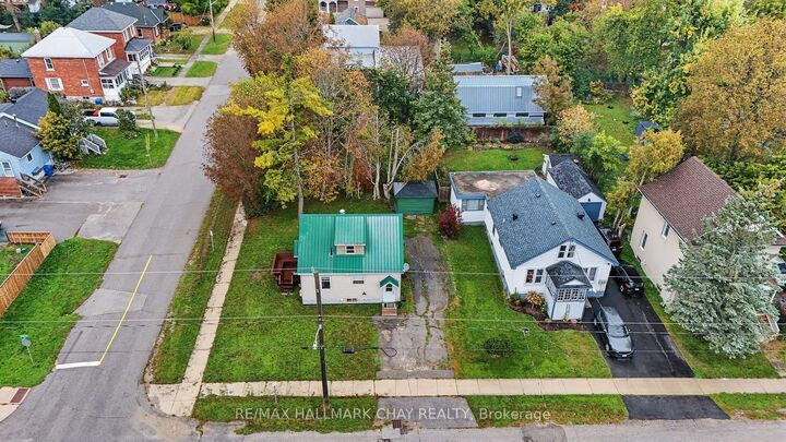 Property Photo:  70 Douglas Street  ON L3V 5Y6 