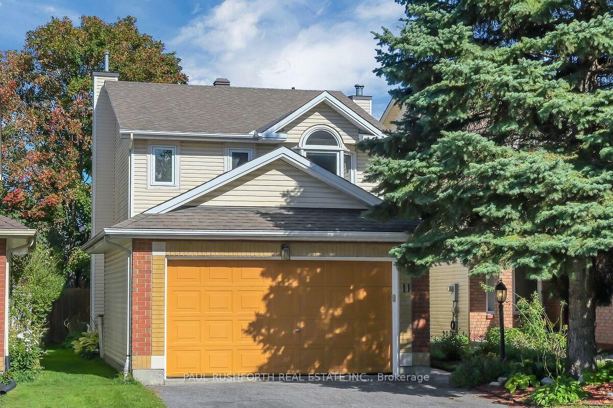 Property Photo:  11 Avonhurst Avenue  ON K2J 4K9 