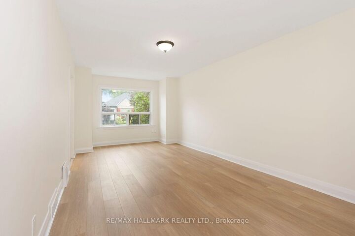 Property Photo:  31 Thora Avenue  ON M1L 2P7 
