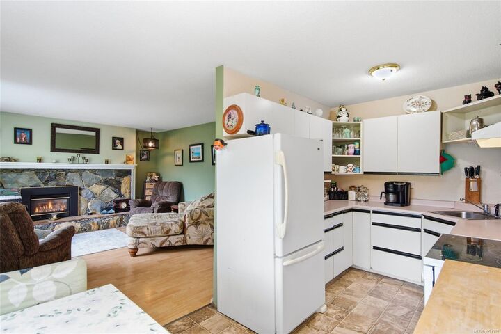 Property Photo:  7 Trunk Rd #Trunk Rd  BC V9L 2R9 