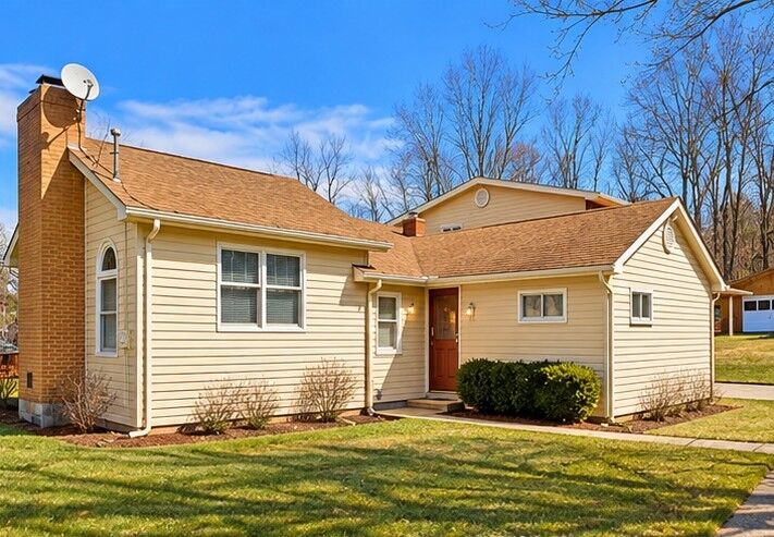 Property Photo:  2619 Linda Dr  PA 15668 