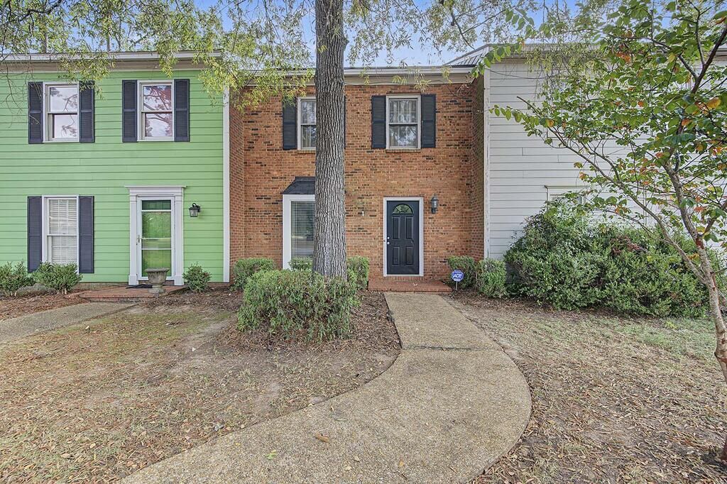 Property Photo:  2504 Elton Street  GA 31707 