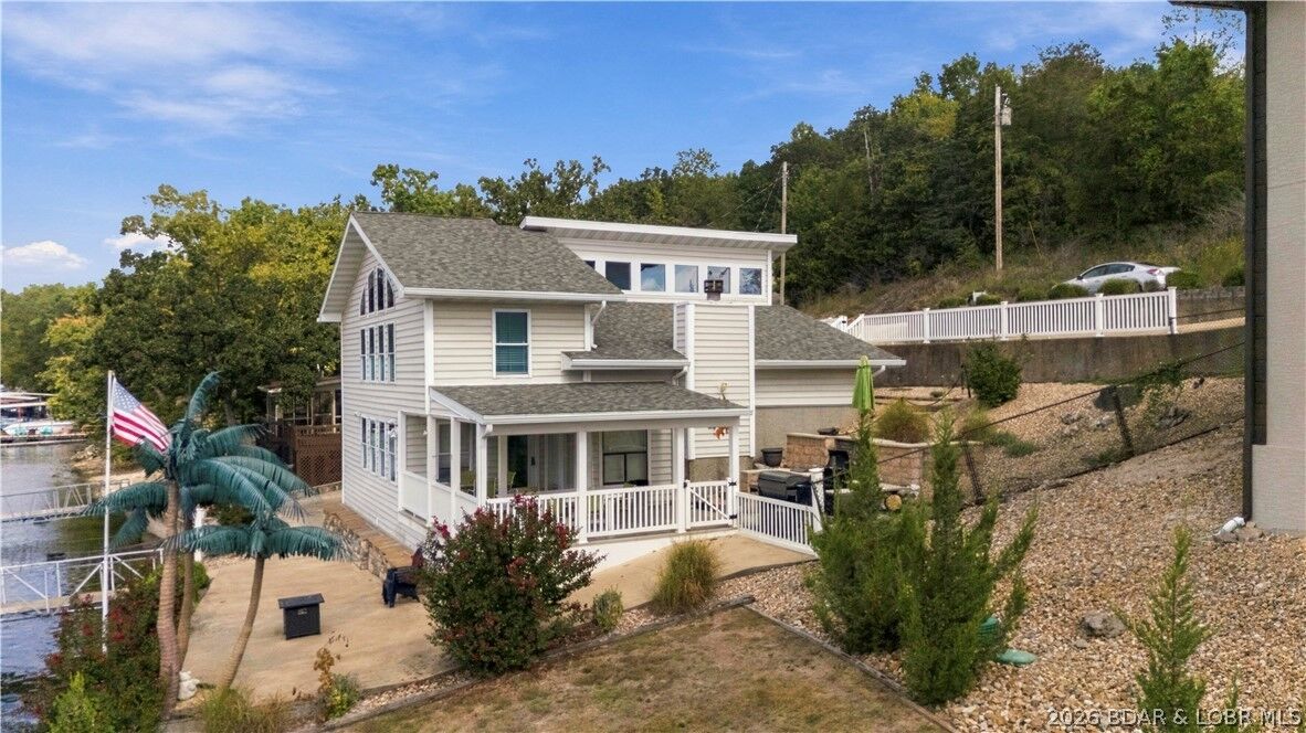 Property Photo:  439 Conquistador Drive  MO 65020 
