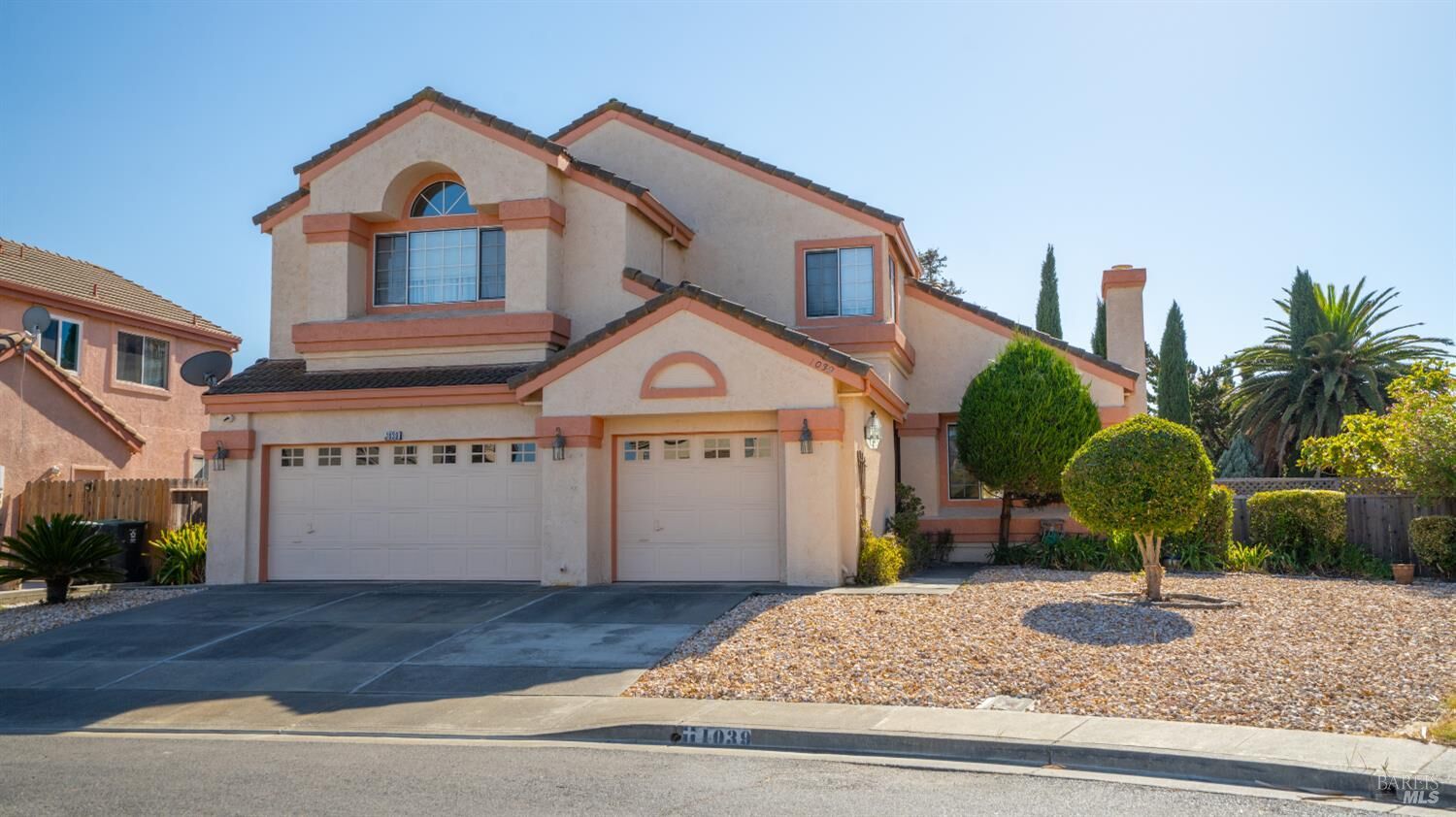 Property Photo:  1039 Fennie Court  CA 94585 