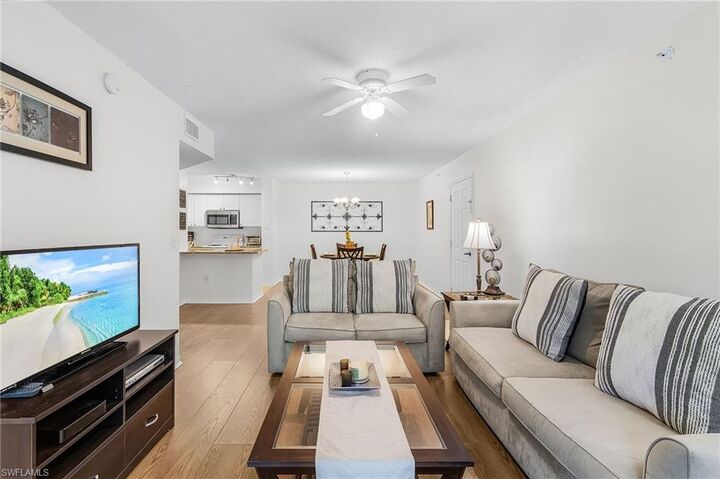 Property Photo: 8920 Colonnades Ct E 524 FL 34135