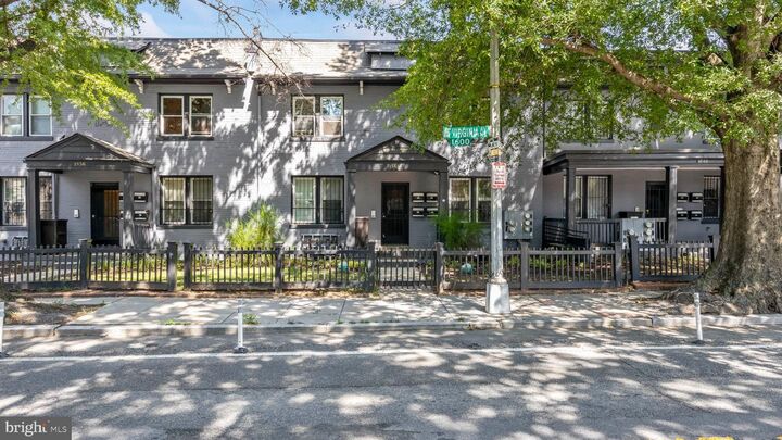 Property Photo:  1658 West Virginia Avenue NE 202  DC 20002 