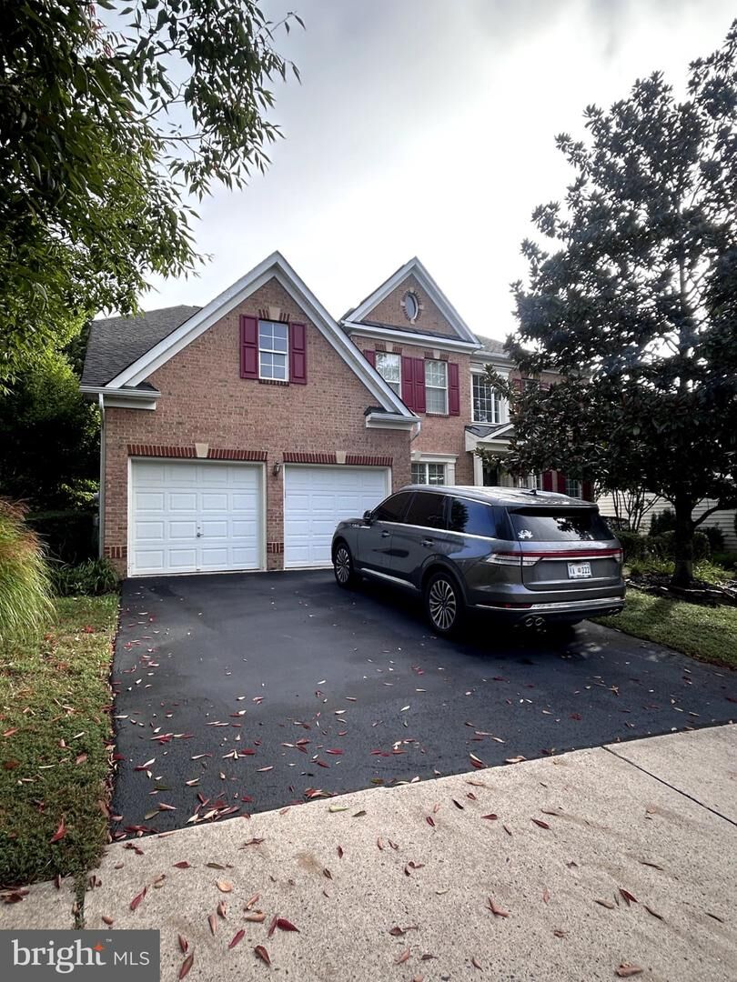 Property Photo:  13070 Sterling Point Drive  VA 20155 