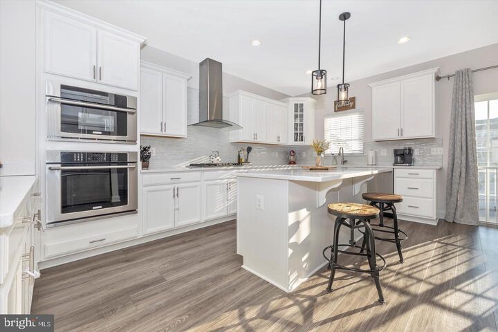 Property Photo:  7207 Delegate Place  MD 21703 