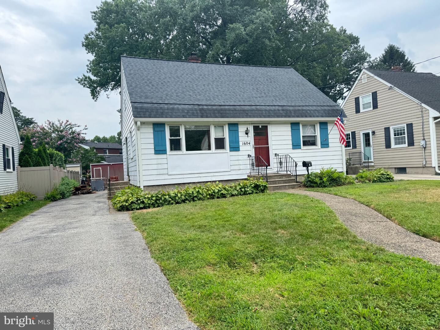 Property Photo: 1604 Chestnut Avenue NJ 08035