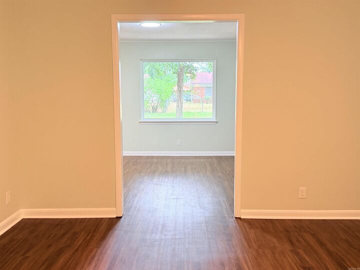Property Photo: 2800 Claremont Dr AR 71603