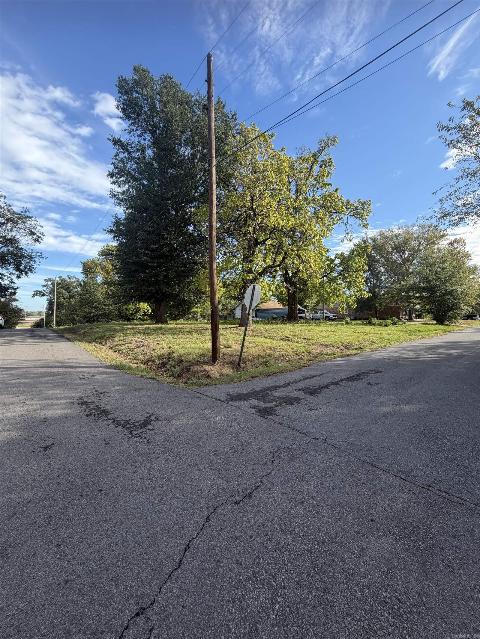 Property Photo:  501 E Center Street  AR 72110 