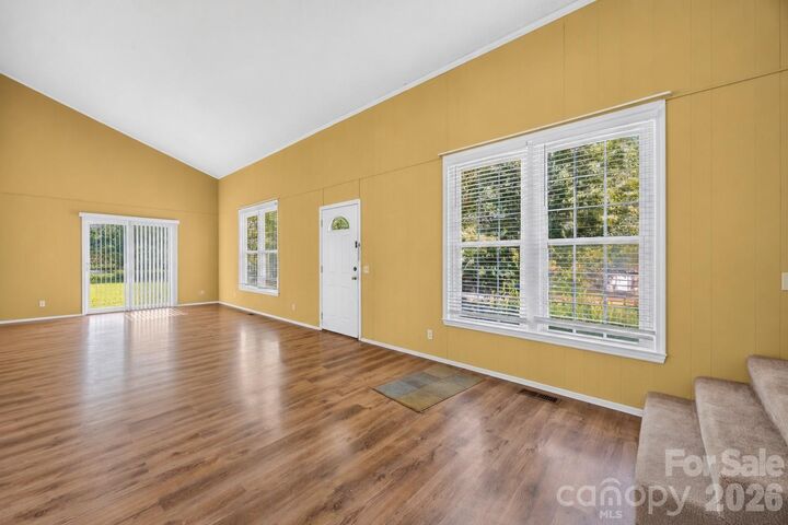 Property Photo:  127 Kamala Road  SC 29067 