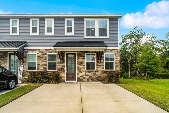 Property Photo:  7767 Park Gate Drive  SC 29418 
