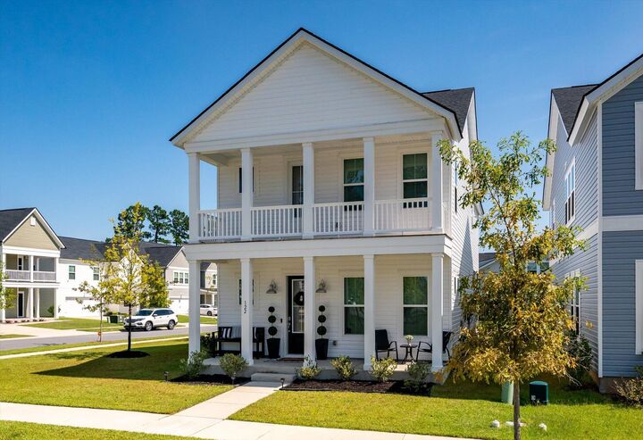 Property Photo:  122 Split Leaf Lane  SC 29483 