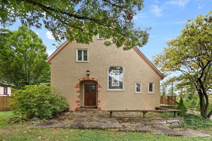 Property Photo:  3551 Holly Ln  OH 45208 
