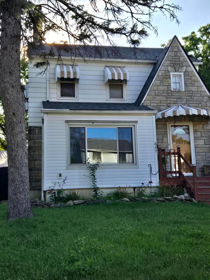 Property Photo:  637 S Roys Avenue  OH 43204 