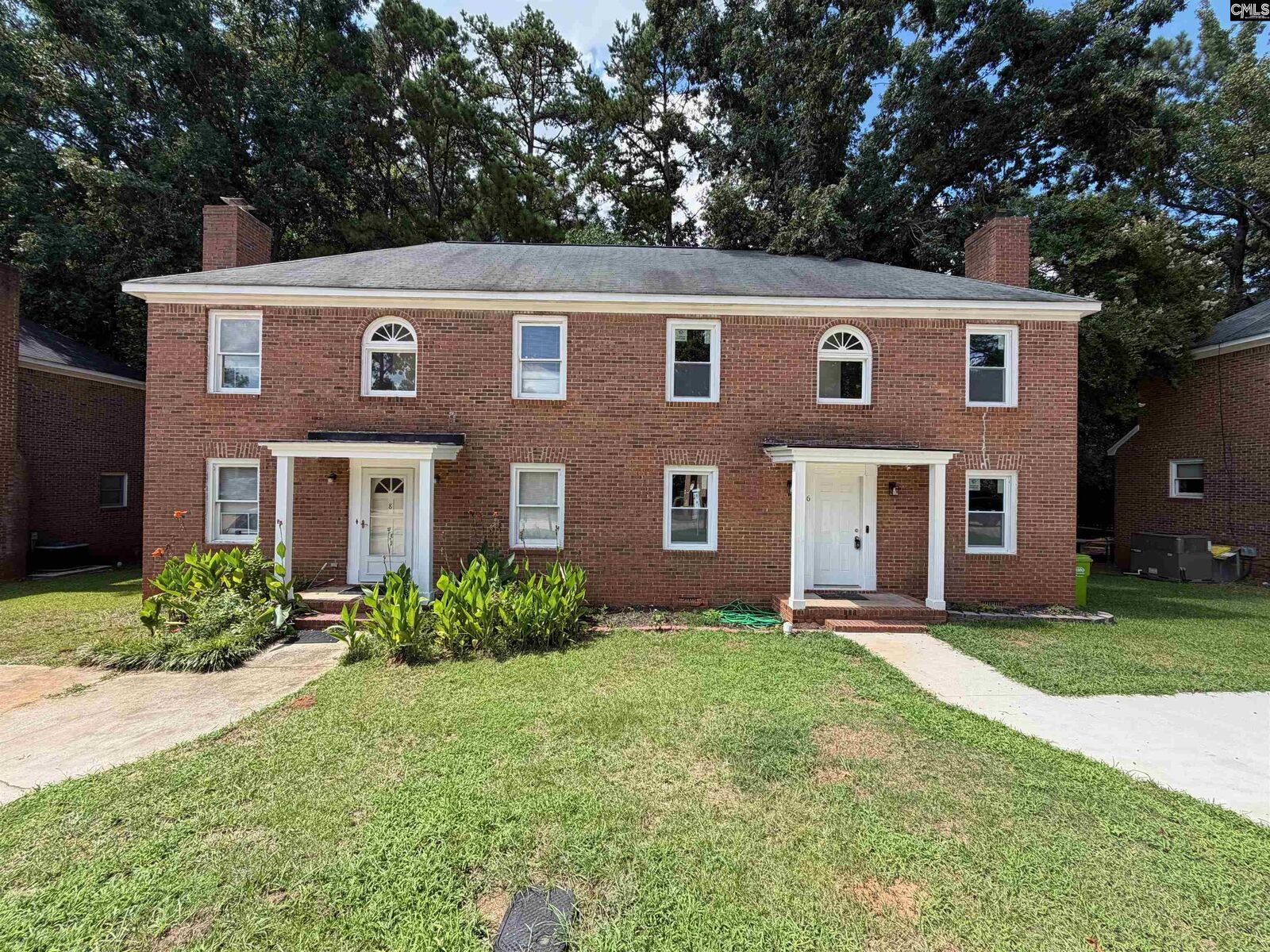 Property Photo:  8 Cresecent  SC 29212 
