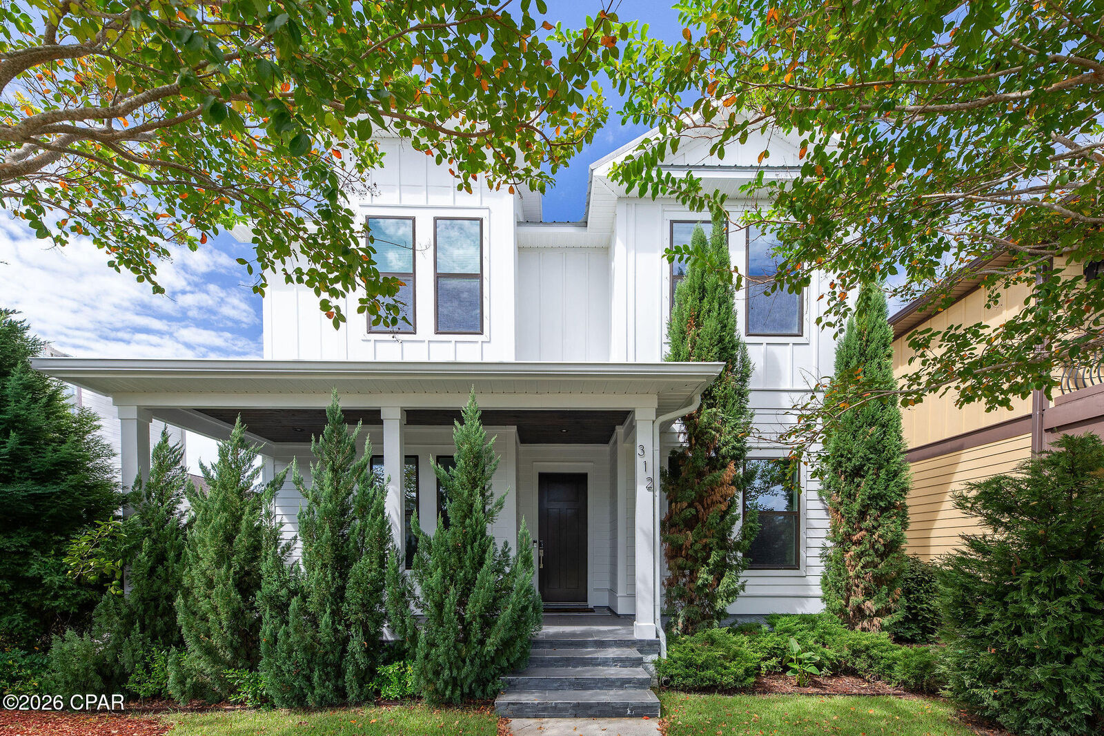 Property Photo: 312 Columbus Street FL 32407