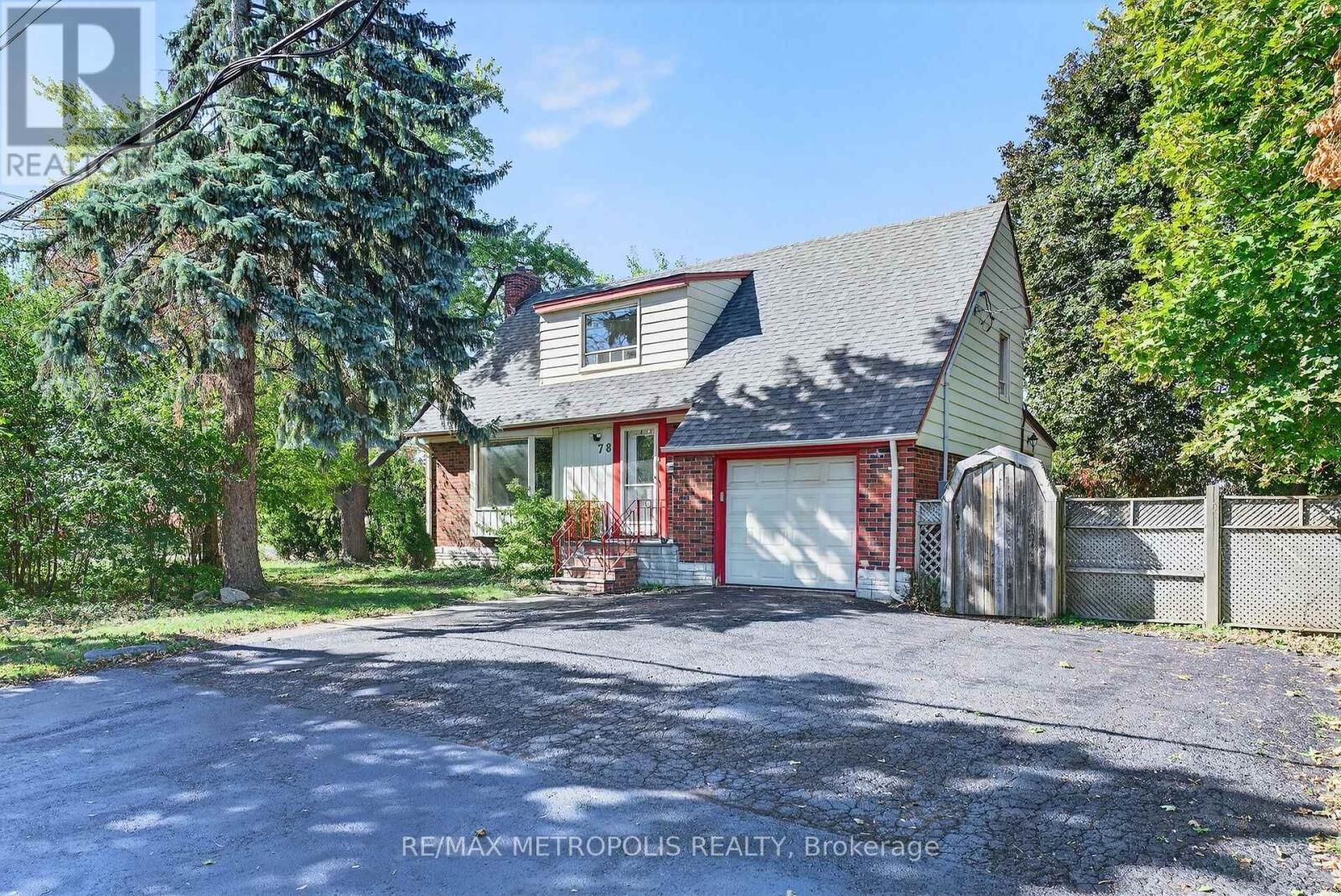 Property Photo:  78 Harold Street Main  ON L6Y 1E4 