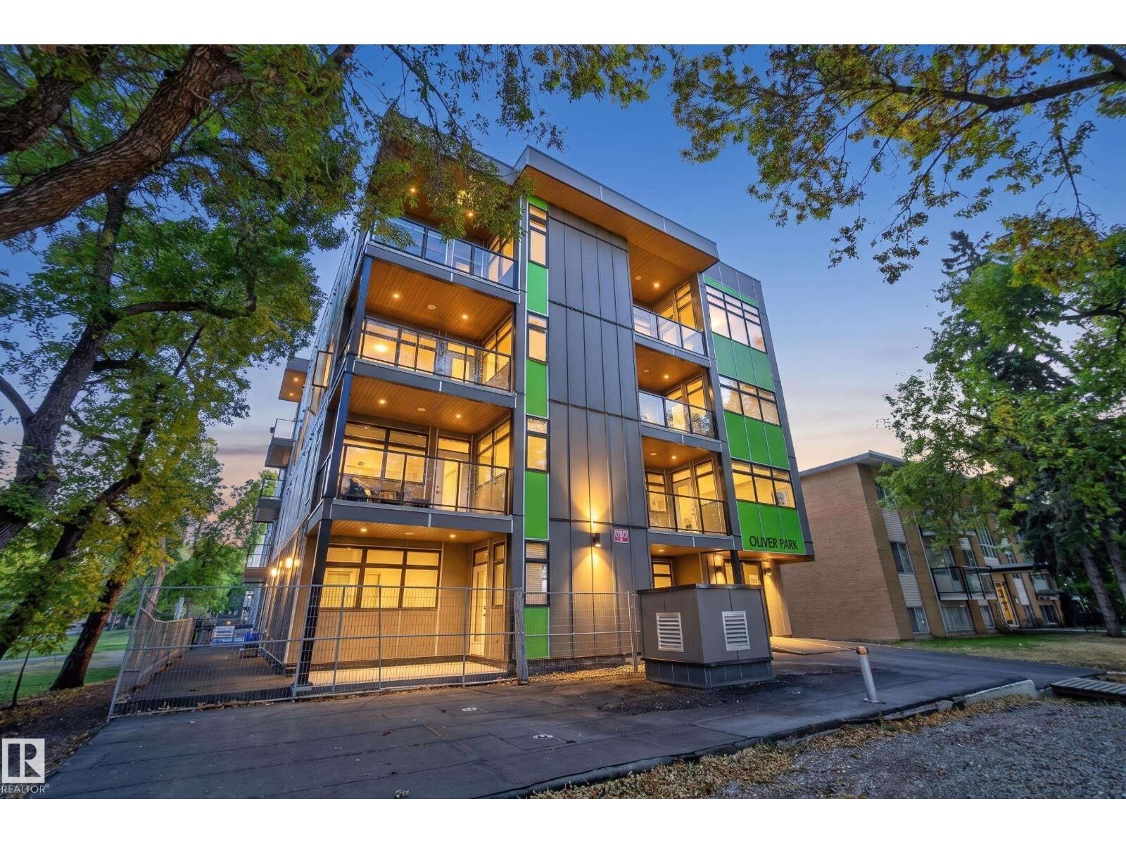 Property Photo: #405 10227 115 St NW AB T5K 1T7