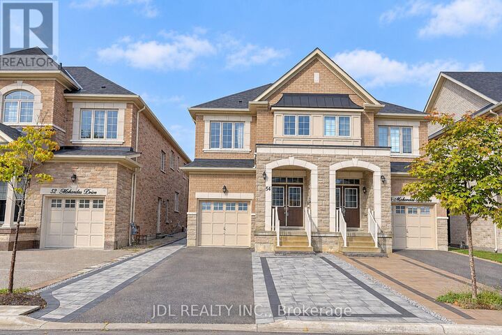 Property Photo: 54 Mohandas Drive ON L3S 0E5