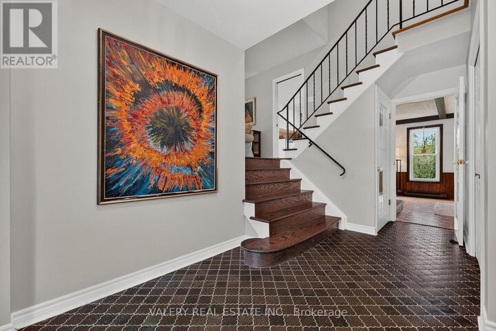 Property Photo:  325 Coleridge Drive  ON N2L 2V5 