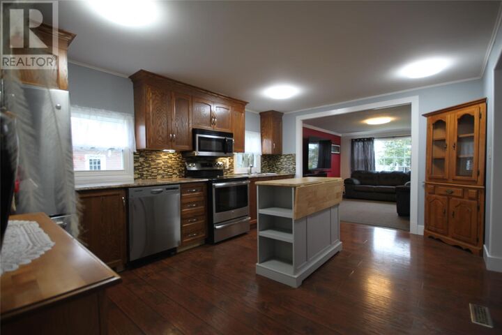 Property Photo:  20 Evergreen Drive  NL A1L 1A6 