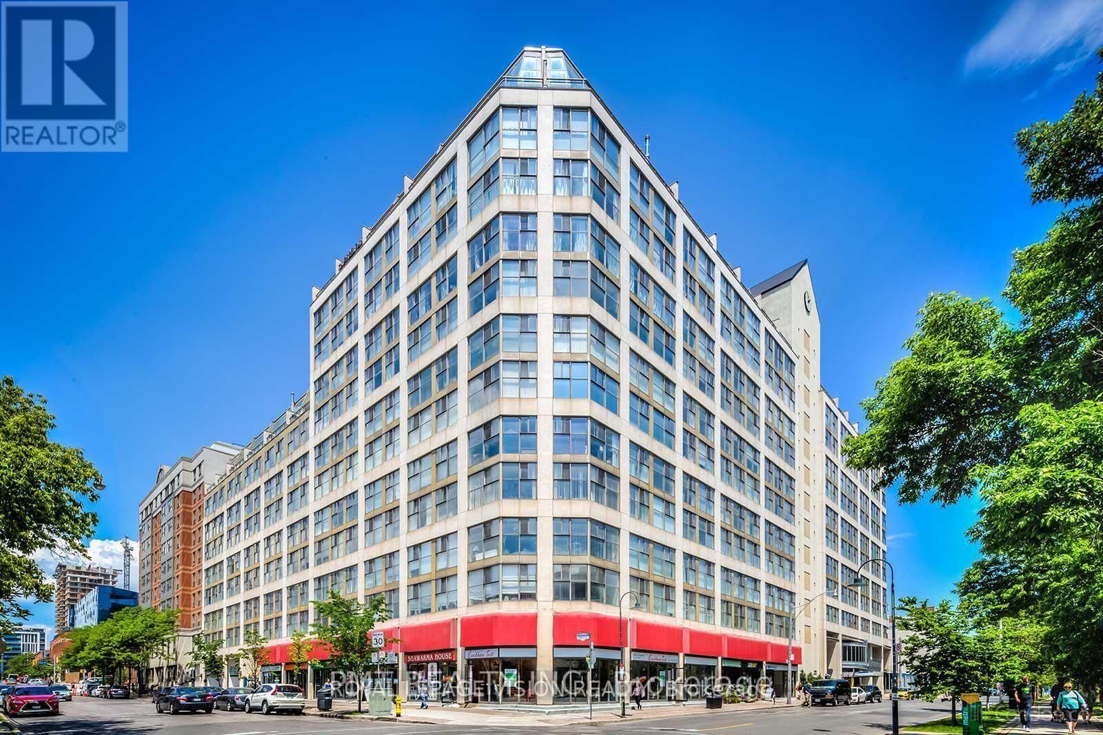 Property Photo: 222 The Esplanade Street 919 ON M5A 4M8
