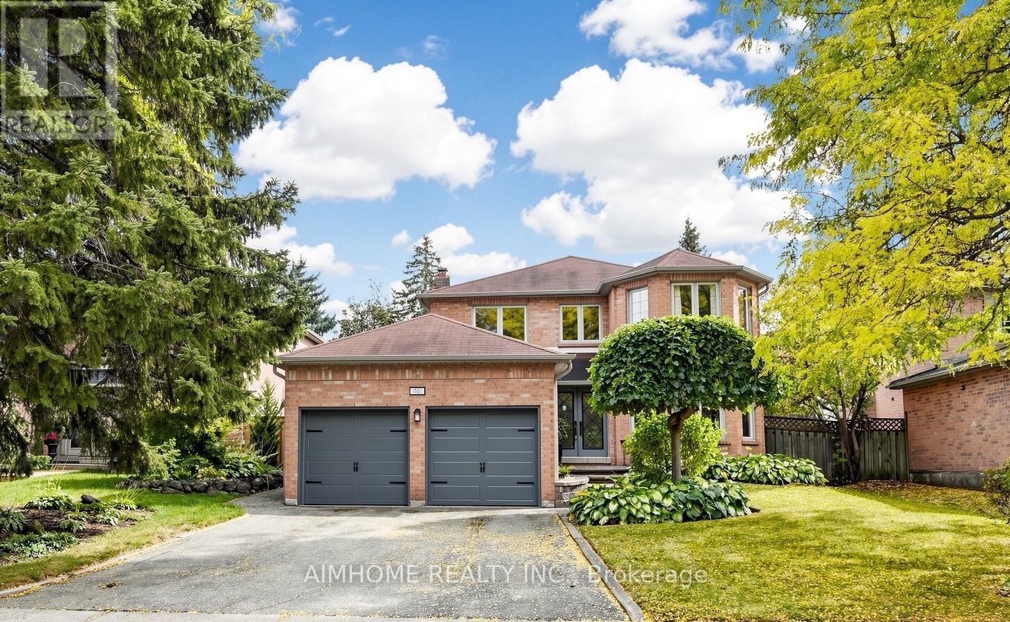 Property Photo: 1580 Kettlebrook Lane ON L5M 3M1