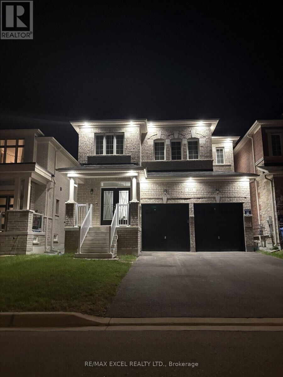 Property Photo:  123 Fallharvest Way  ON L4A 5A8 