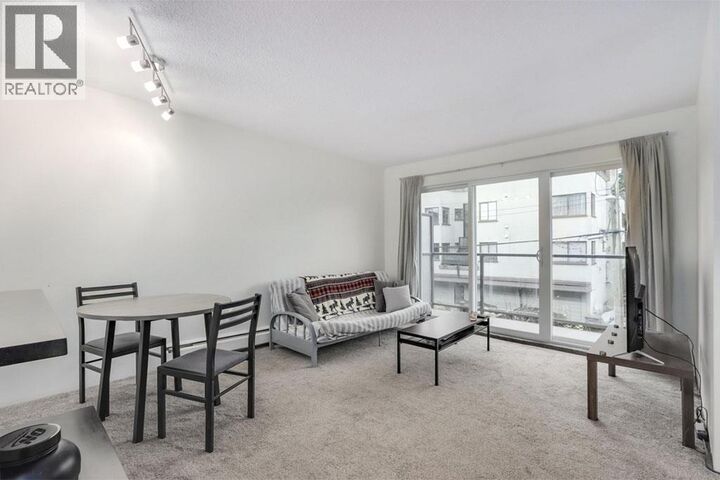 Property Photo:  1450 Laburnum Street 207  BC V6J 3W3 