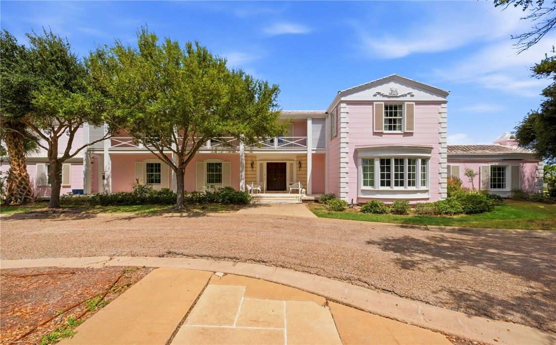 Property Photo: 4002 Ocean Drive TX 78411