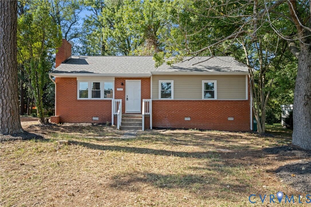 Property Photo:  8957 Three Chopt Road  VA 23229 