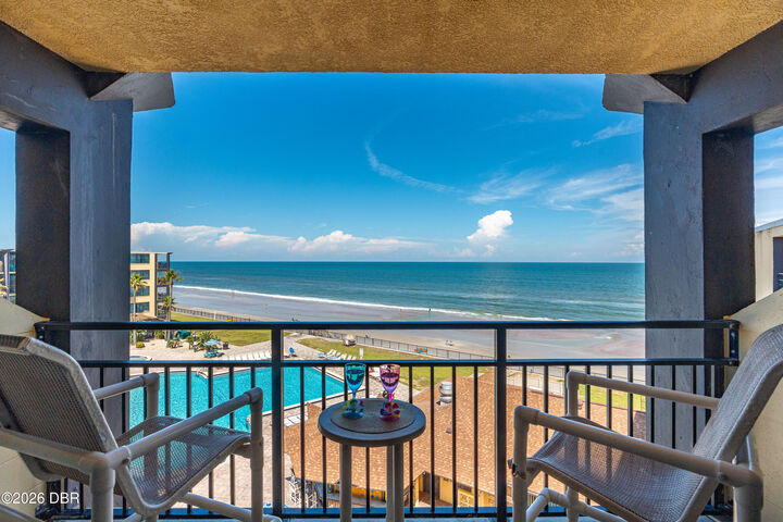 Property Photo: 2301 S Atlantic Avenue 526 FL 32118