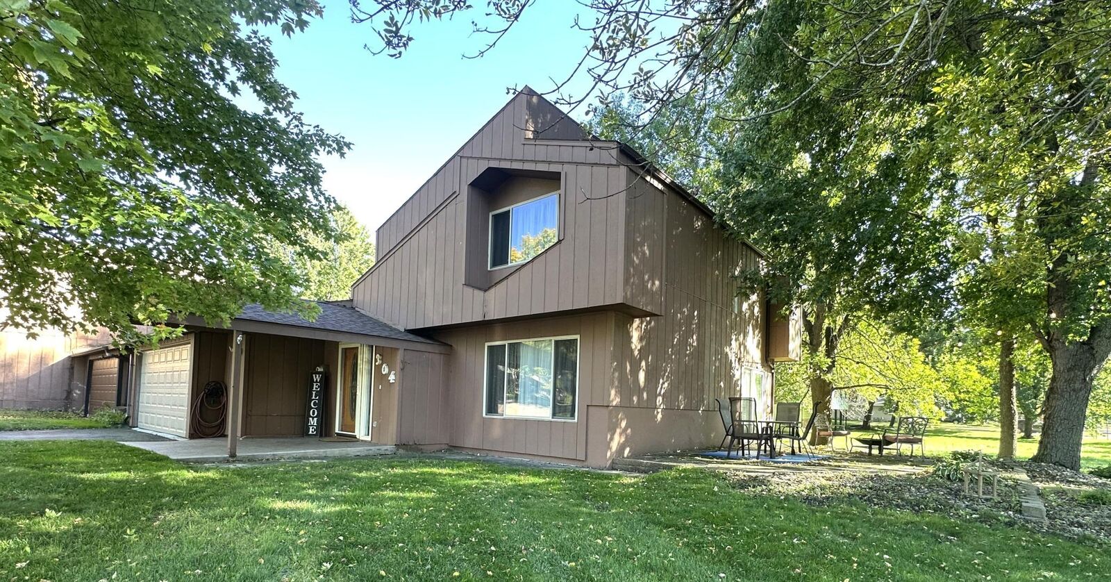 Property Photo:  304 Cedar Lane  MN 56265 