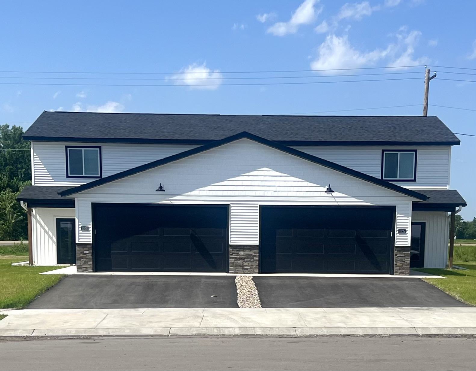 Property Photo:  3216 Scotch Lane  MN 56001 
