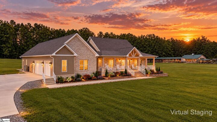 Property Photo: 406 Casey Road SC 29388