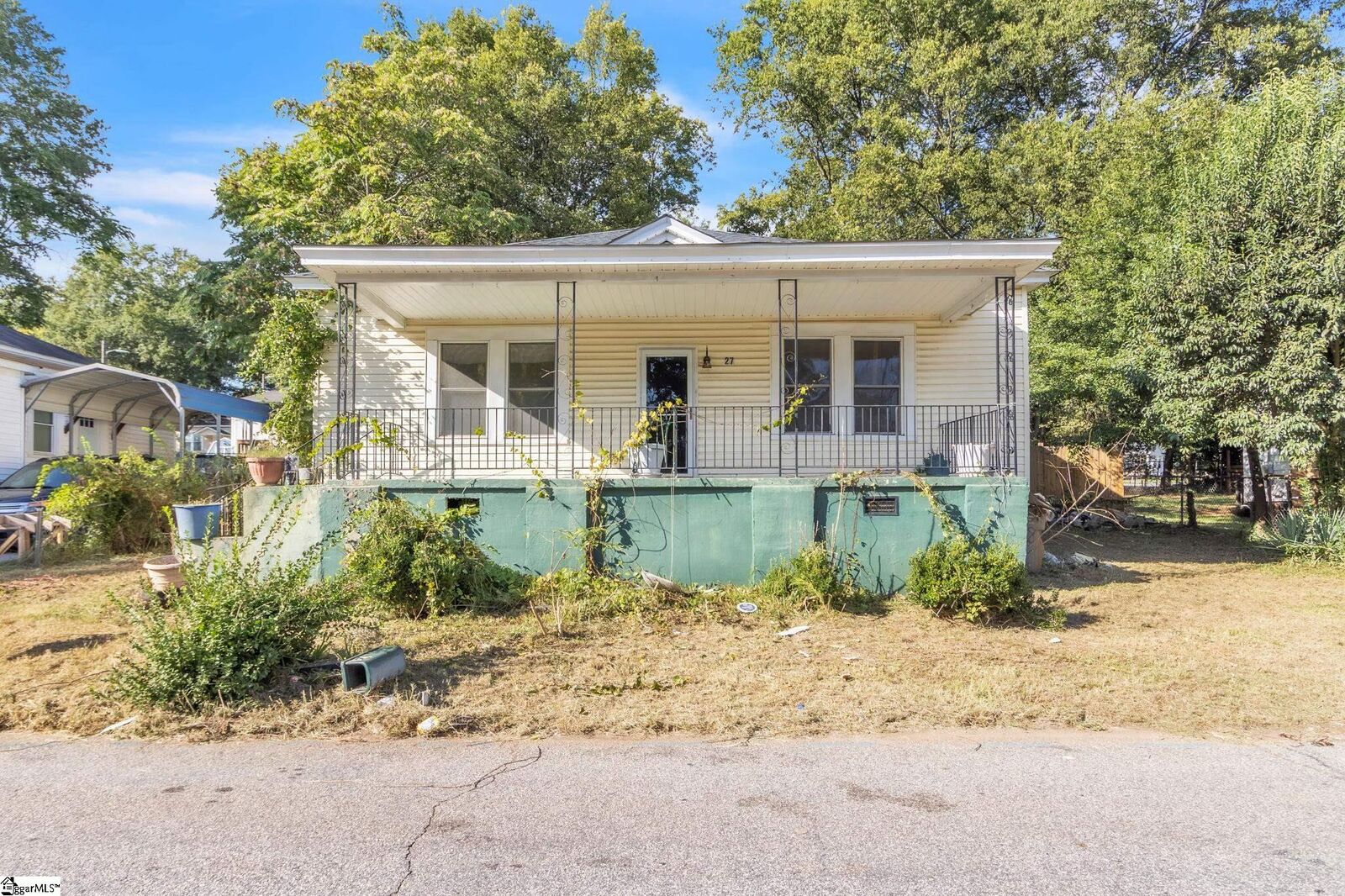 Property Photo:  27 11th Street  SC 29611 