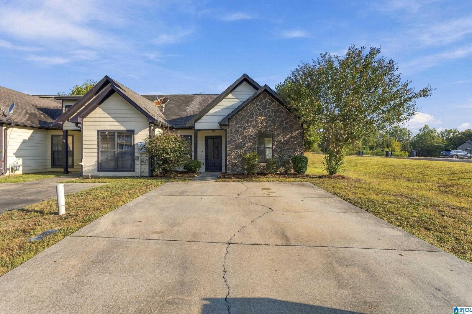 Property Photo:  112 Winners Circle  AL 35040 