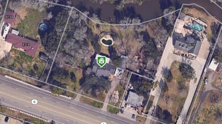 Property Photo: 8628 Highway 6 TX 77563